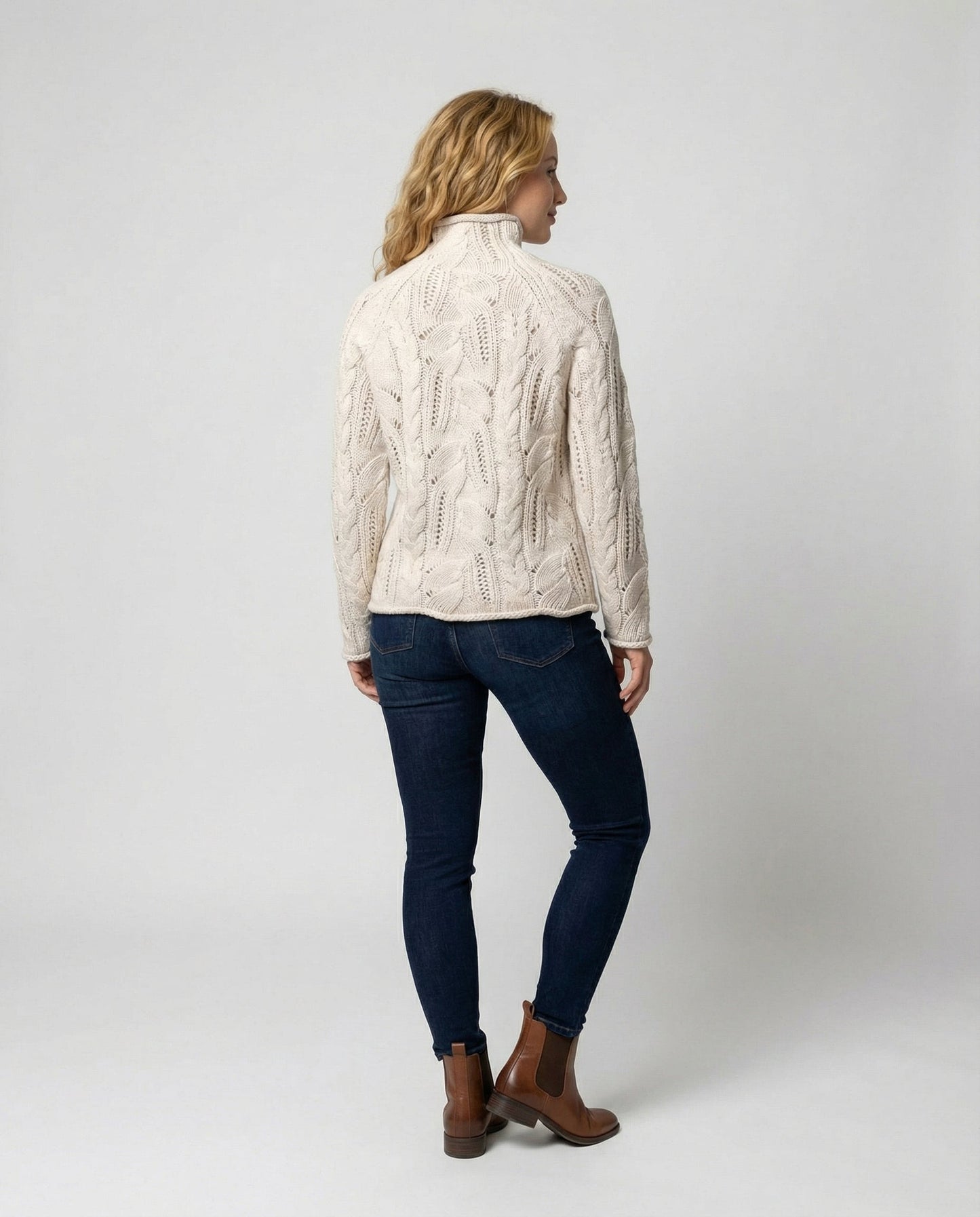 Avarylane | Cashmere Sweater for Women | Soft Premium Quality and Timeless Style