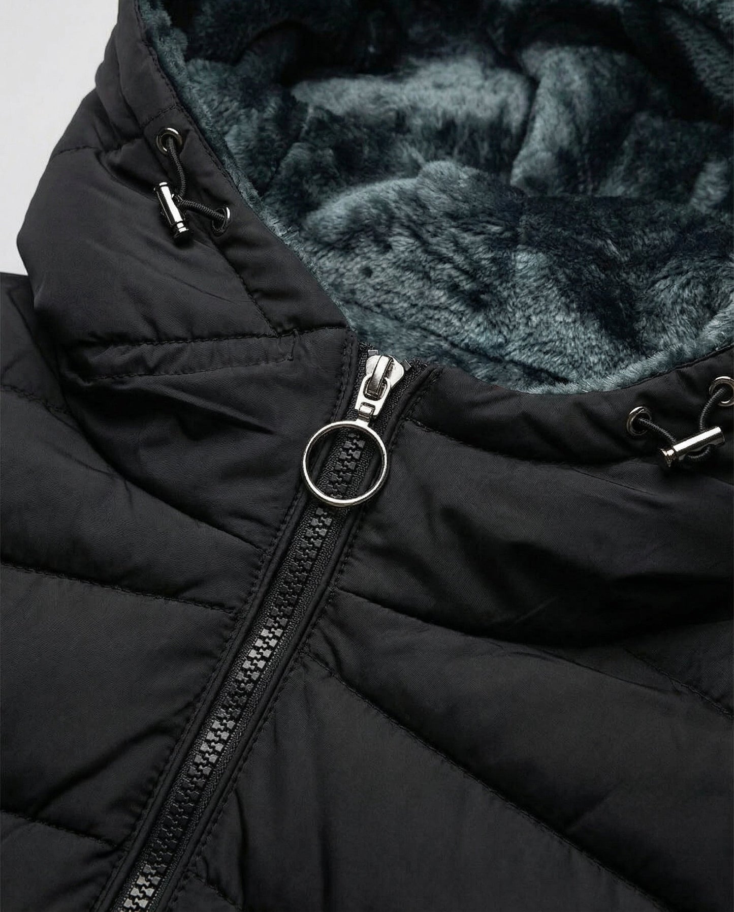 Avarylane | Long Winter Jacket for Women | Hood and Practical Full Zipper