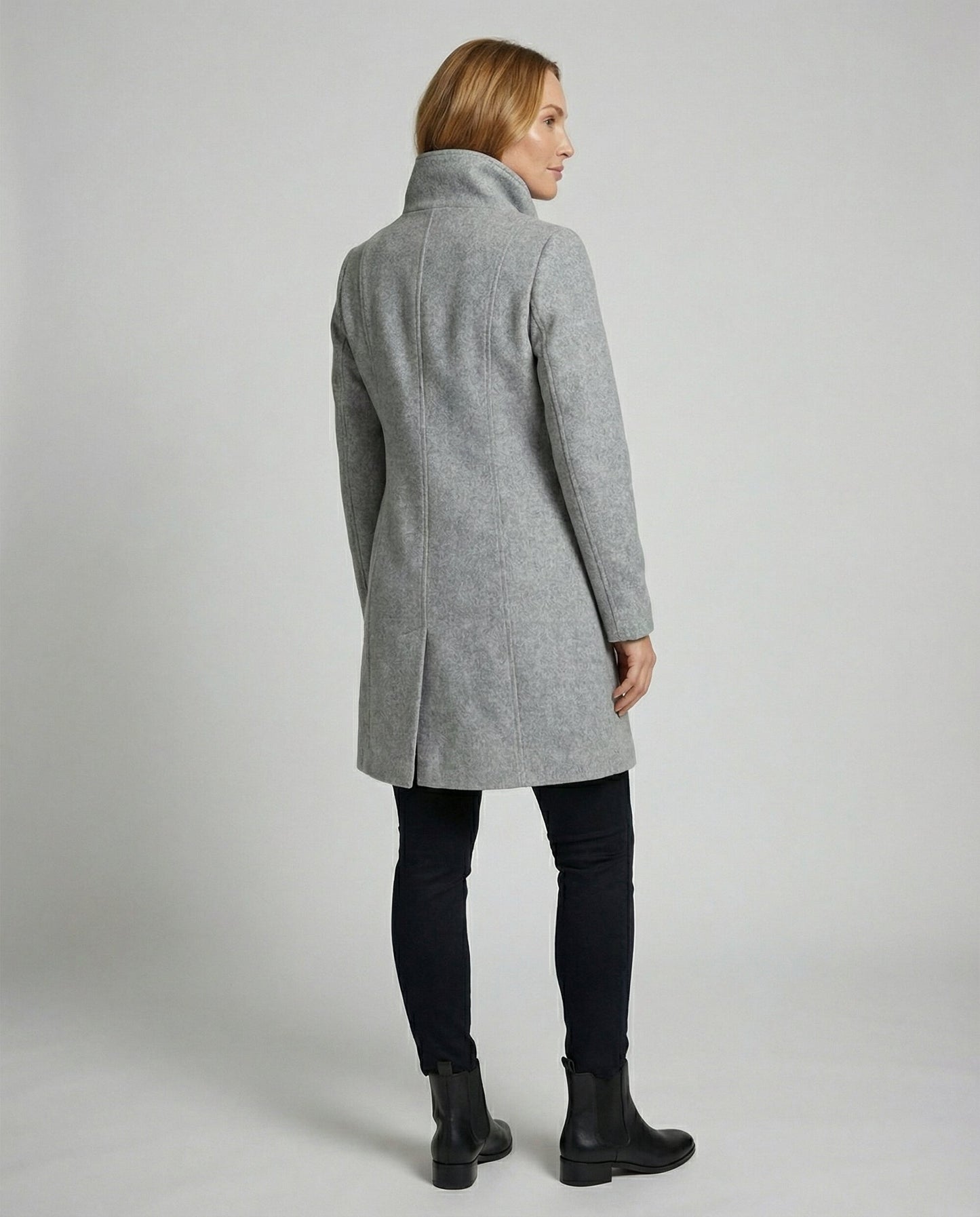 Avarylane | Elegant Winter Coat for Women | Long Cut and Warm Comfort