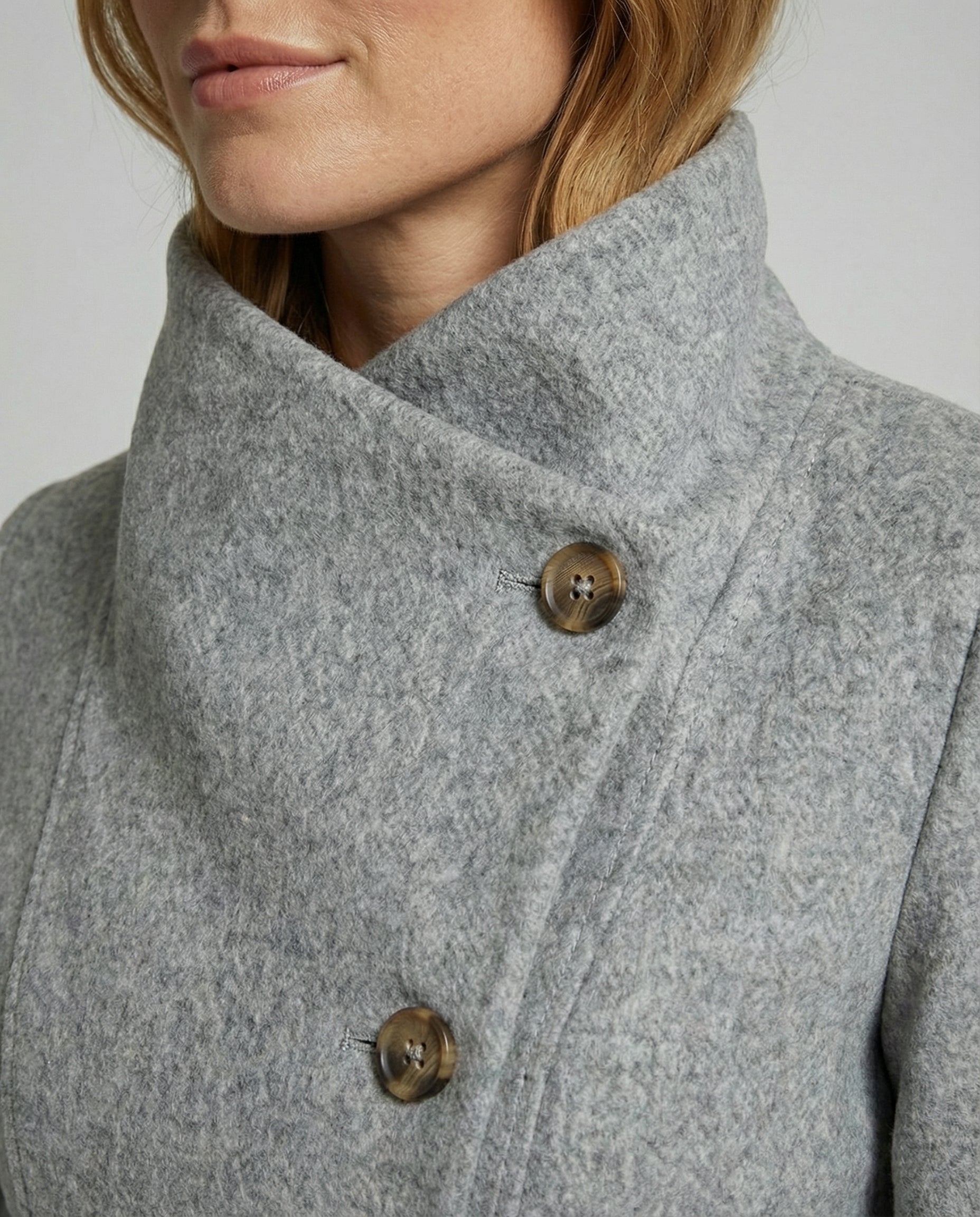Avarylane | Elegant Winter Coat for Women | Long Cut and Warm Comfort