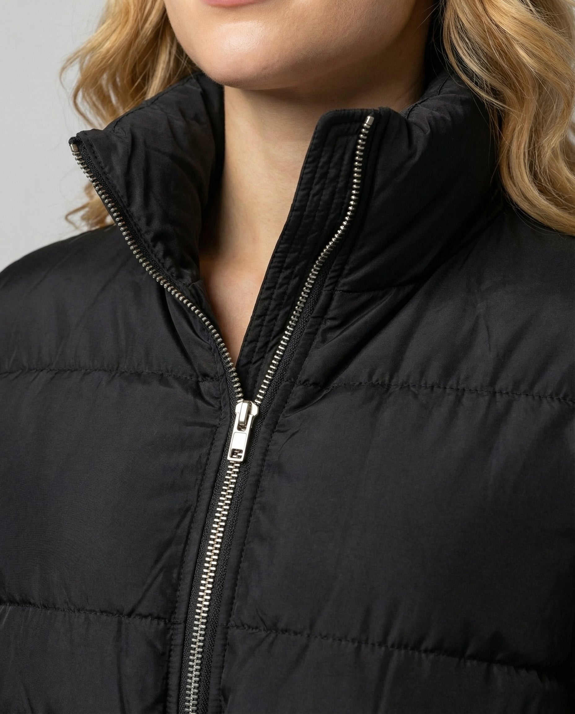 Avarylane | Fitted Down Jacket for Women | Warming Design with Belt
