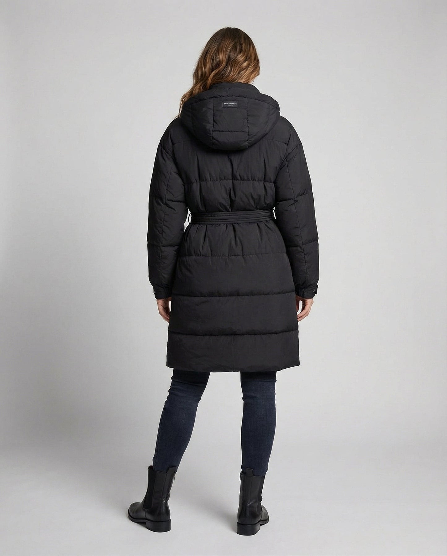 Avarylane | Down Jacket for Women | Adjustable Belt and Warming Winter Design