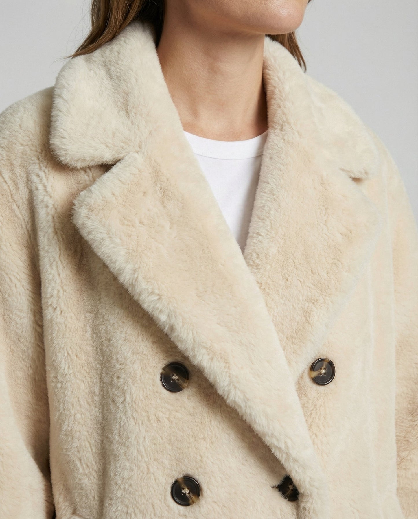 Avarylane | Double-breasted Winter Coat for Women | Elegant Design with Faux Fur