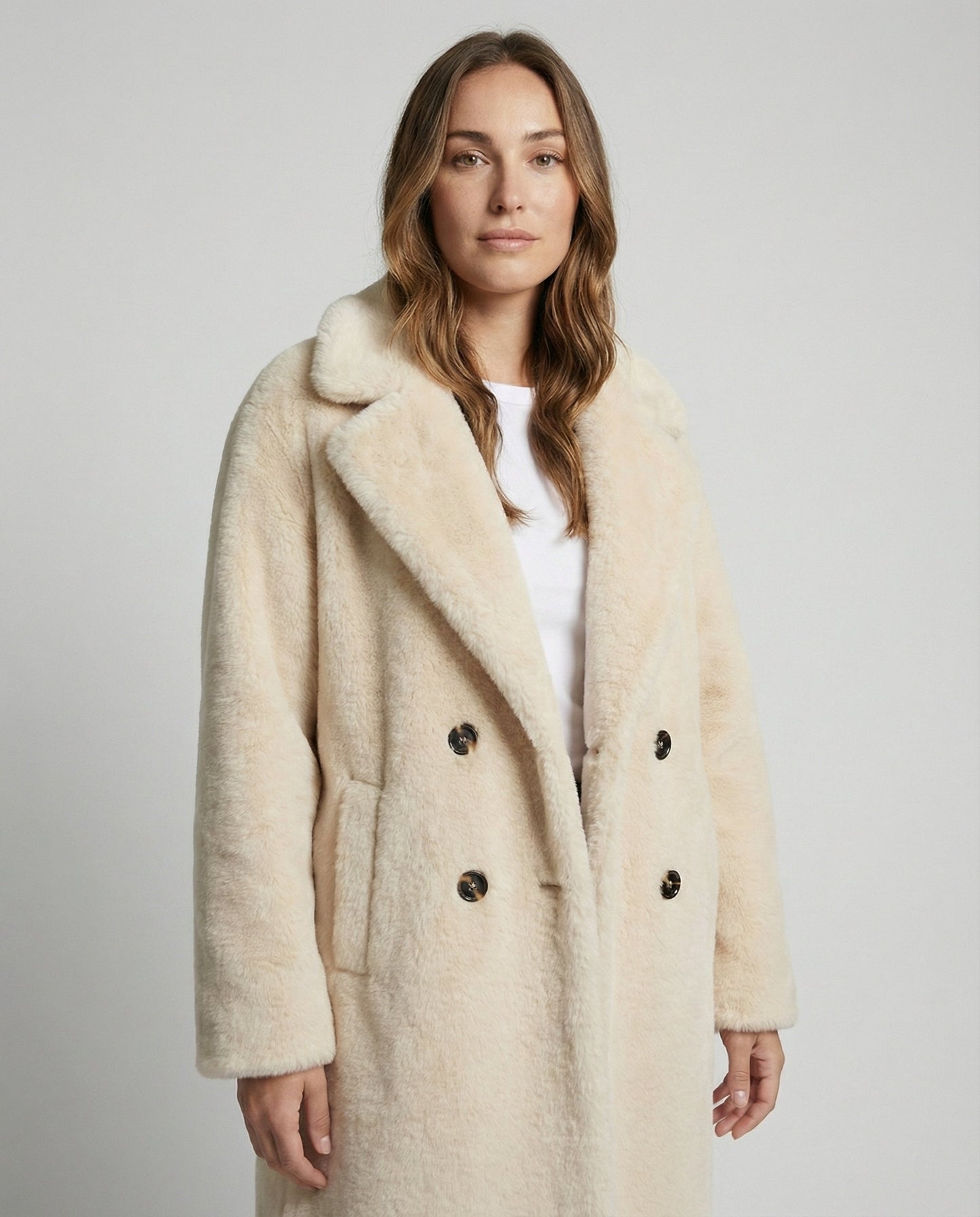Avarylane | Double-breasted Winter Coat for Women | Elegant Design with Faux Fur